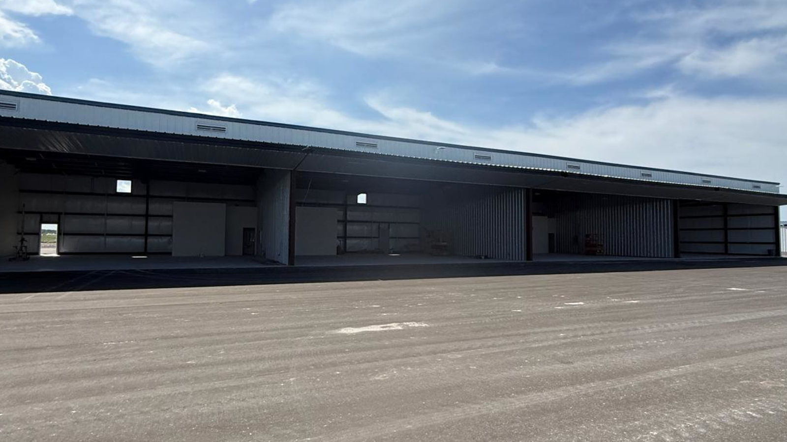 Jet Hangar Construction